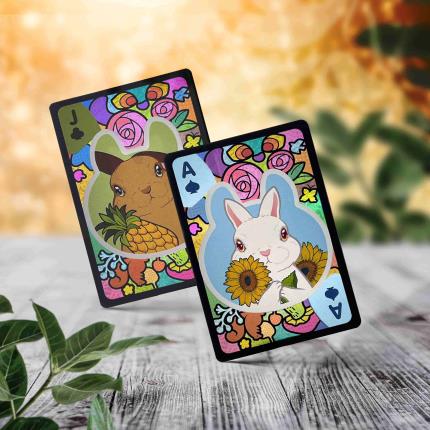 Carte da gioco trasparenti in vetro colorato con coniglio della foresta