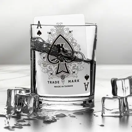 Carte da gioco in plastica ROYAL della serie moderna, dimensioni del ponte - Indice standard