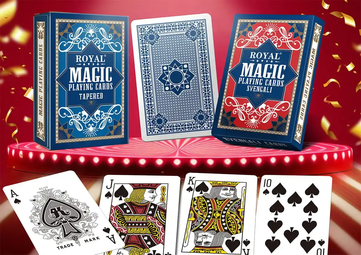 Cartas de jogar mágicas - cônicas + marcadas